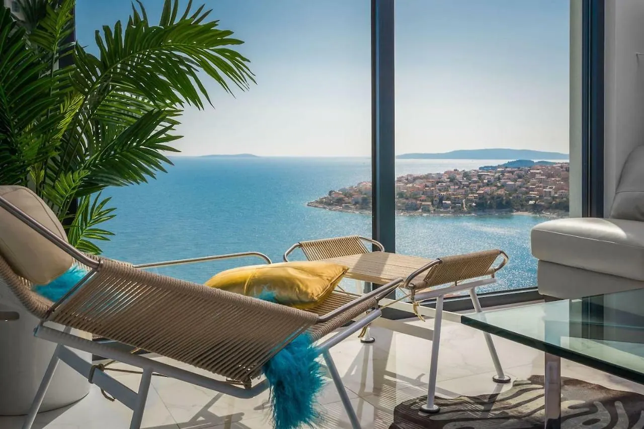 Luxury Villa Riva With Infinity Pool Okrug Gornji Hırvatistan