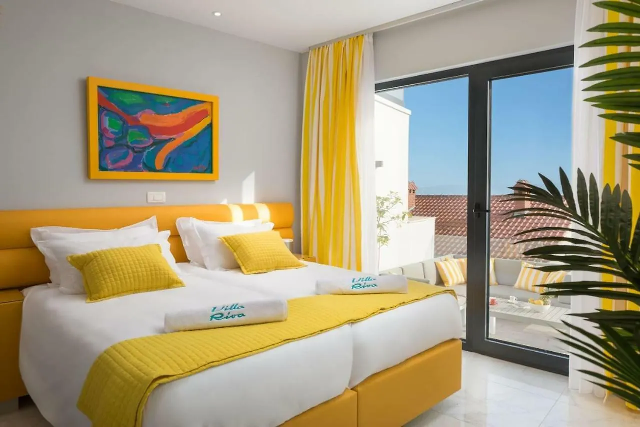 Luxury Villa Riva With Infinity Pool Okrug Gornji